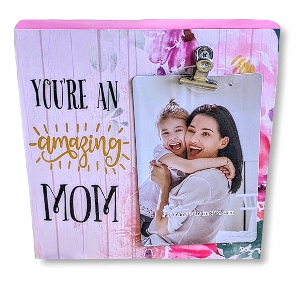 Amazing Mom Clip Picture Frame Box Art Decor Mother's Day Gift